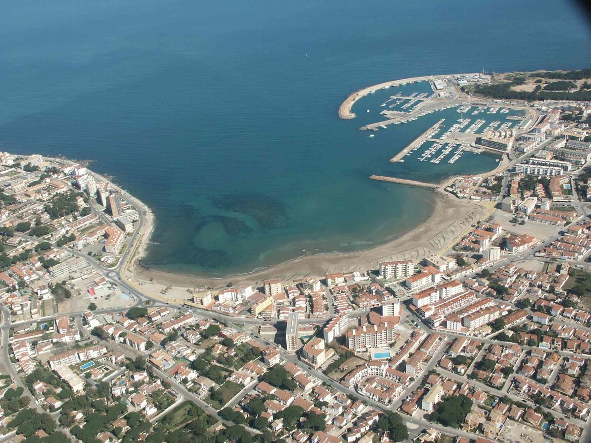 شقة Mar Blau L' Escala المظهر الخارجي الصورة
