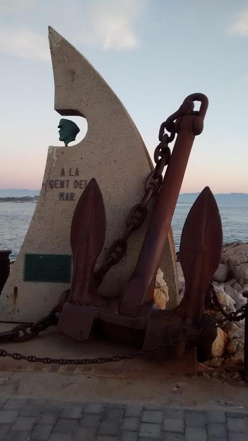 شقة Mar Blau L' Escala المظهر الخارجي الصورة